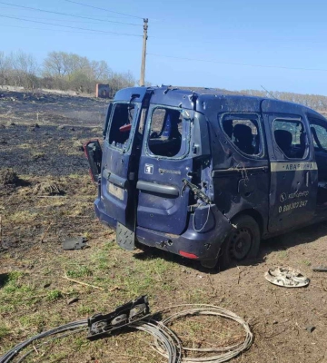Енергетики АТ "Сумиобленерго" потрапили під артилерійський обстріл