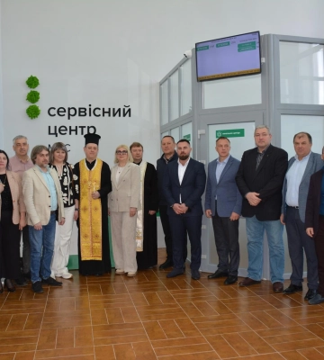 У Надвірній запрацював новий сервісний центр МВС