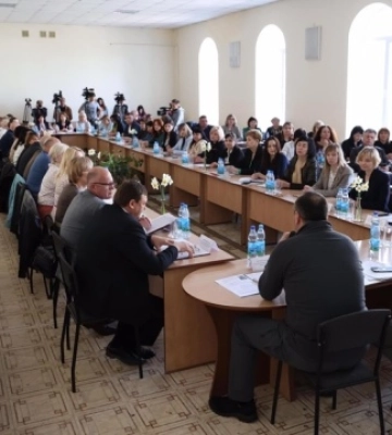 У Хмельницькому перевіряють факт замінування школи
