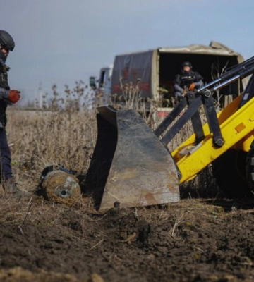 Сапери ДСНС знешкодили на Харківщині російську авіабомбу