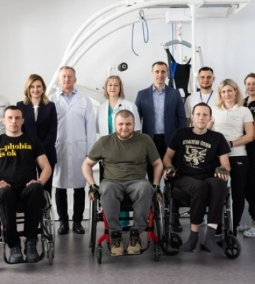 Зеленська відвідала на Рівненщині госпіталь, де проходять реабілітацію військові