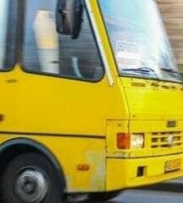 Скорочення маршруту автобусного маршруту та припинення руху трамвая: як курсує транспорт Дніпра