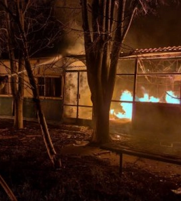 На Миколаївщині через ворожий обстріл виникли пожежі 10.04.2024