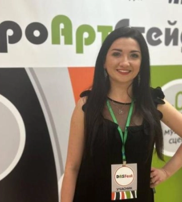 У Дніпрі вперше проходить Фестиваль актуального українського мистецтва ДніпроАртСтейдж