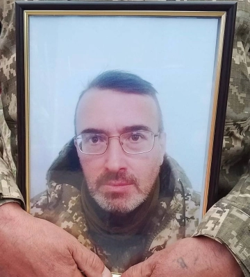 У Сумах попрощалися із захисником Михайлом Власенком