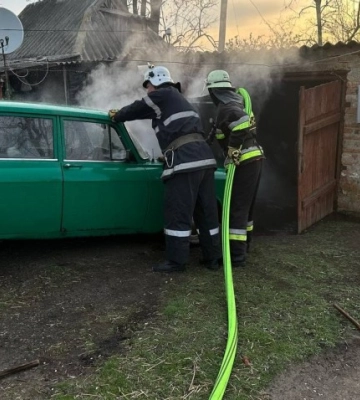 У Кропивницькому районі горів автомобіль