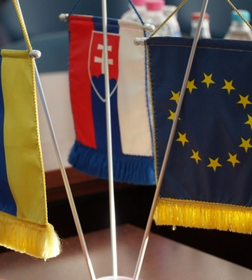 Завдяки співпраці з іноземними митними органами, закарпатські митники задокументували правопорушення на майже 15 млн грн