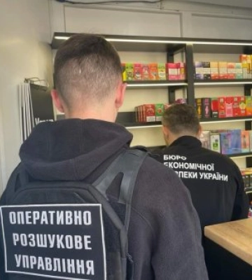 На Закарпатті провоохоронці &quot;накрили&quot; слади з електронними сигаретами