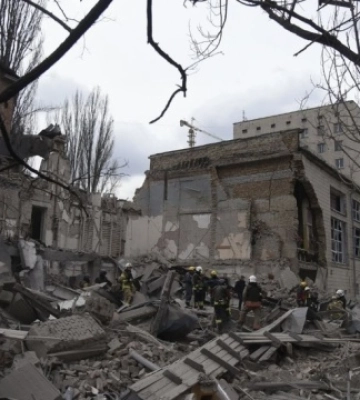Під руїнами художньої академії імені Бойчука залишилися дипломні роботи студентів - ректорка