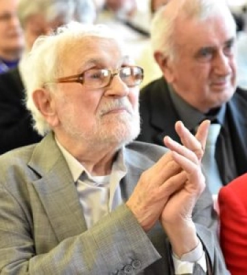 У Мукачеві стартувала виставка Народного художника України Володимира Микити