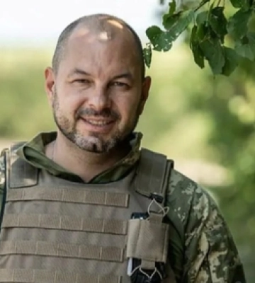 Новим речником Міноборони став телеведучий Дмитро Лазуткін