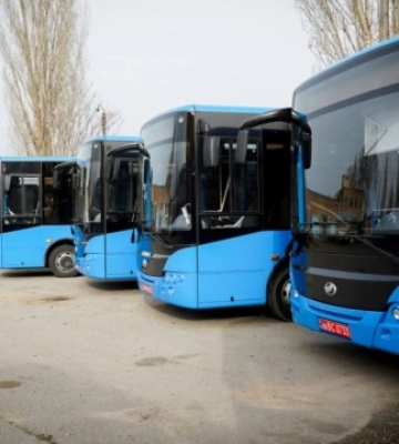Миколаїв отримав завдяки Данії 12 нових пасажирських автобусів