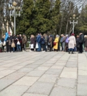 У Рівному більше не роздаватимуть гарячі обіди