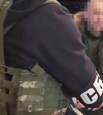 Затримано ворожого поплічника, який допомагав рашистам викрадати українців під час боїв за Харків, - СБУ