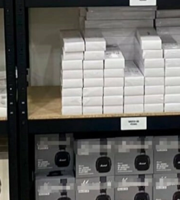 В Одесі викрили мережу з продажу підробленої техніки та аксесуарів