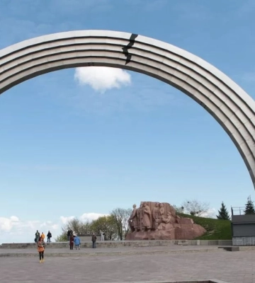 Арку дружби народів у столиці не планують демонтовувати — КМДА