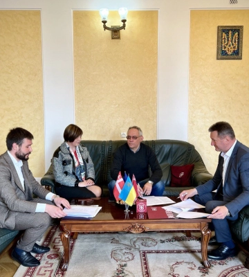 ВНУ підписав угоду про співпрацю з Луцькою міською стоматполіклінікою. Фото