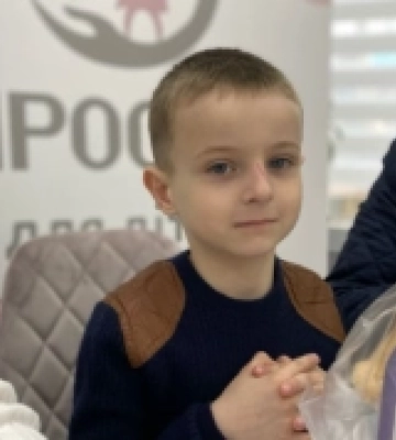 У Луцьку дітям із порушеннями слуху вручили слухові апарати