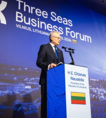 На бізнес-форумі Тримор’я значну увагу приділять відновленню економіки України - Науседа