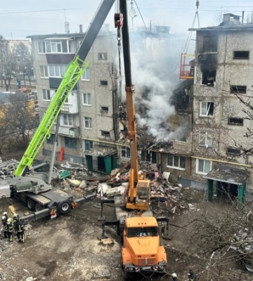 ворог вдарив КАБами по Сумах