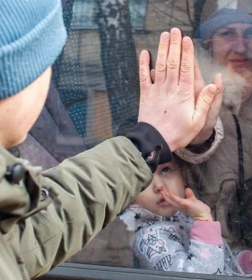 Харківська ОДА оголосила примусову евакуацію з прифронтових районів