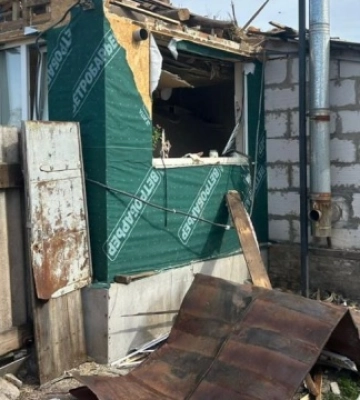 Росіяни обстріляли Ворожбянську громаду Сумщини, поранені підліток і його мати