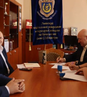 Львівський ветуніверситет та ГО «Спільно для дії» підписали меморандум про співпрацю