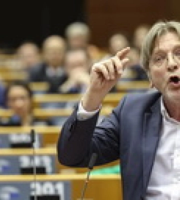 Європарламент вимагає Patriot, безпекова угода з Латвією, російський газ у Франції: новини дня