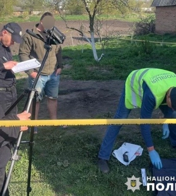 На Полтавщині чоловік під час конфлікту кинув гранту в знайомого: він у лікарні