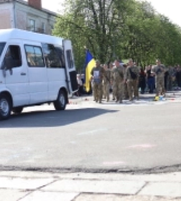 У Первомайську на Миколаївщині попрощалися з воїном Павлом Ковалем