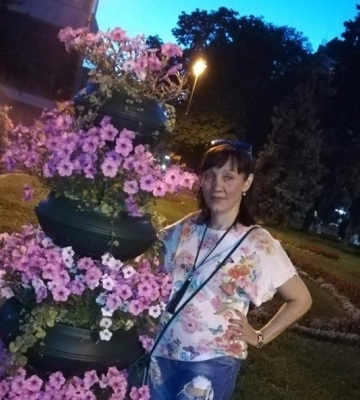 Пішла з медзакладу: розшукують безвісти зниклу 57-річну лучанку 