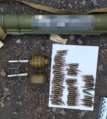 На Рівненщині військовим передали гранатомети, вилучені у «бурштинової мафії»