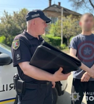 Вчиняв психологічне насильство та погрожував розправою: у Берегові поліція повідомили про підозру сімейному кривднику