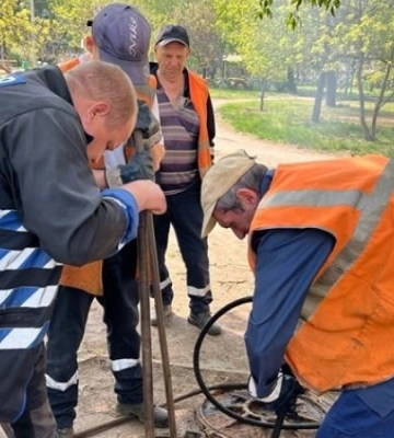 КП «Дніпроводоканал»  ліквідовує засмічення каналізації у багатоповерхівках