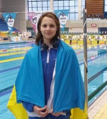 Спортсменка з Дніпра встановила рекорд України в плаванні