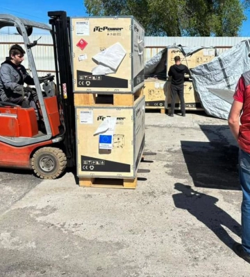 На Харківщину везуть 13 потужних генераторів з Київської області 