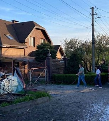 Від вчорашньої атаки по Дніпру постраждали 12 дорослих та дитина