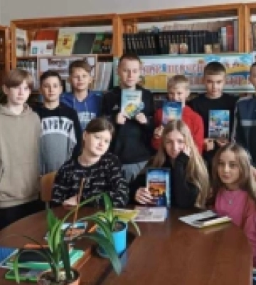 Я кличу Мир: у Світязькому ліцеї на Волині провели дистанційну зустріч з поетесою