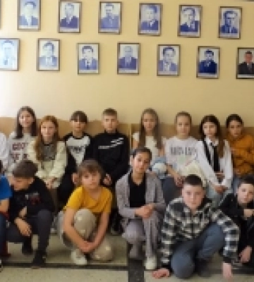 Учні Виноградова завітали до міської ради