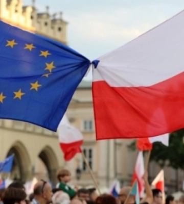 Польща отримала від ЄС €6,27 мільярда - найбільший за 20 років одноразовий переказ