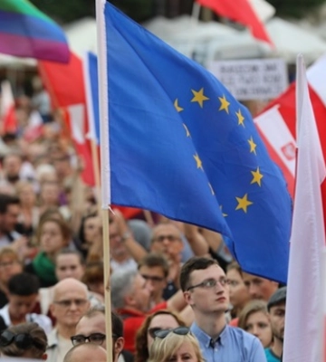 Польща отримала від ЄС €6,27 мільярда - найбільший за 20 років одноразовий переказ
