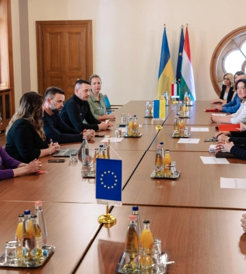 Голова Закарпатської ОВА, Віктор Микита, оприлюднив подробиці своєї поїздки до Угорщини
