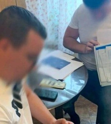 Під особисте зобов'язання відпустили підозрюваного у корупції голову Олександрівського райсуду