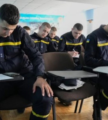 У родині закарпатських рятувальників поповнення