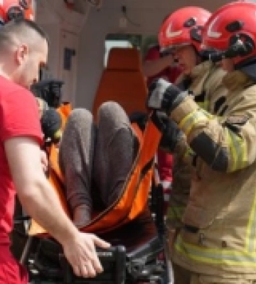 На пожежі в Ужгороді травмувалось двоє людей. ФОТО