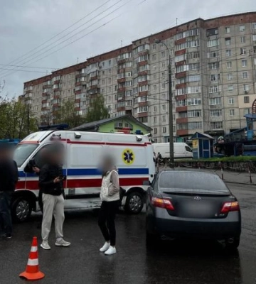 Поліція повідомила, чому швидка допомога потрапила у ДТП