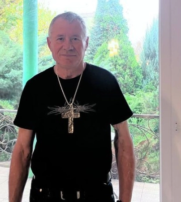 «Не переживав: вб’ють – то вб’ють»: історія звільненого з полону пастора з Маріуполя, який лікується у Луцьку