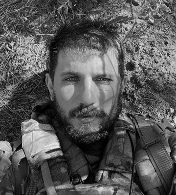 На Донеччині загинув активіст та військовий Павло Петриченко