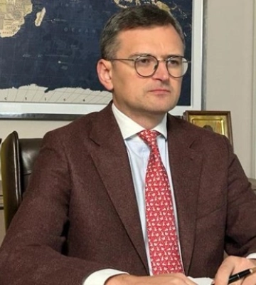 Кулеба: Київ домовляється про дві системи Patriot
