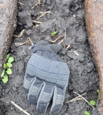 Під час земляних робіт на Львівщині натрапили на застарілі боєприпаси